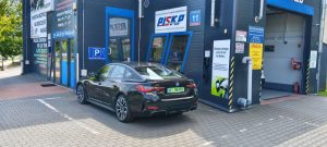 stacja do ladowania samochodow elektrycznych